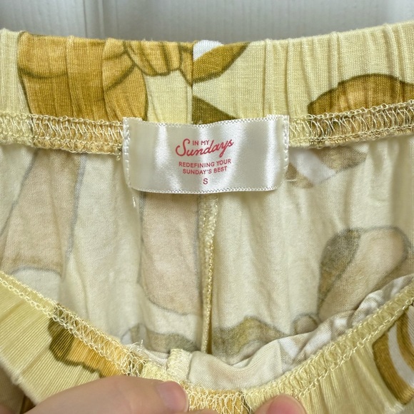 In My Sundays Yellow Bow Pajama Set - Picture 10 of 15